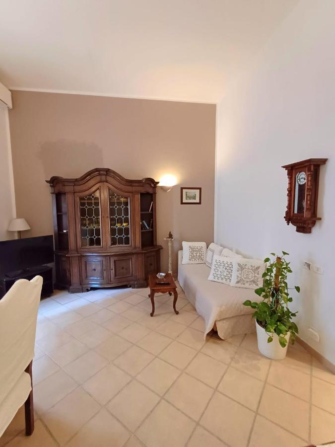 Lucariello Apartment Наполи Екстериор снимка